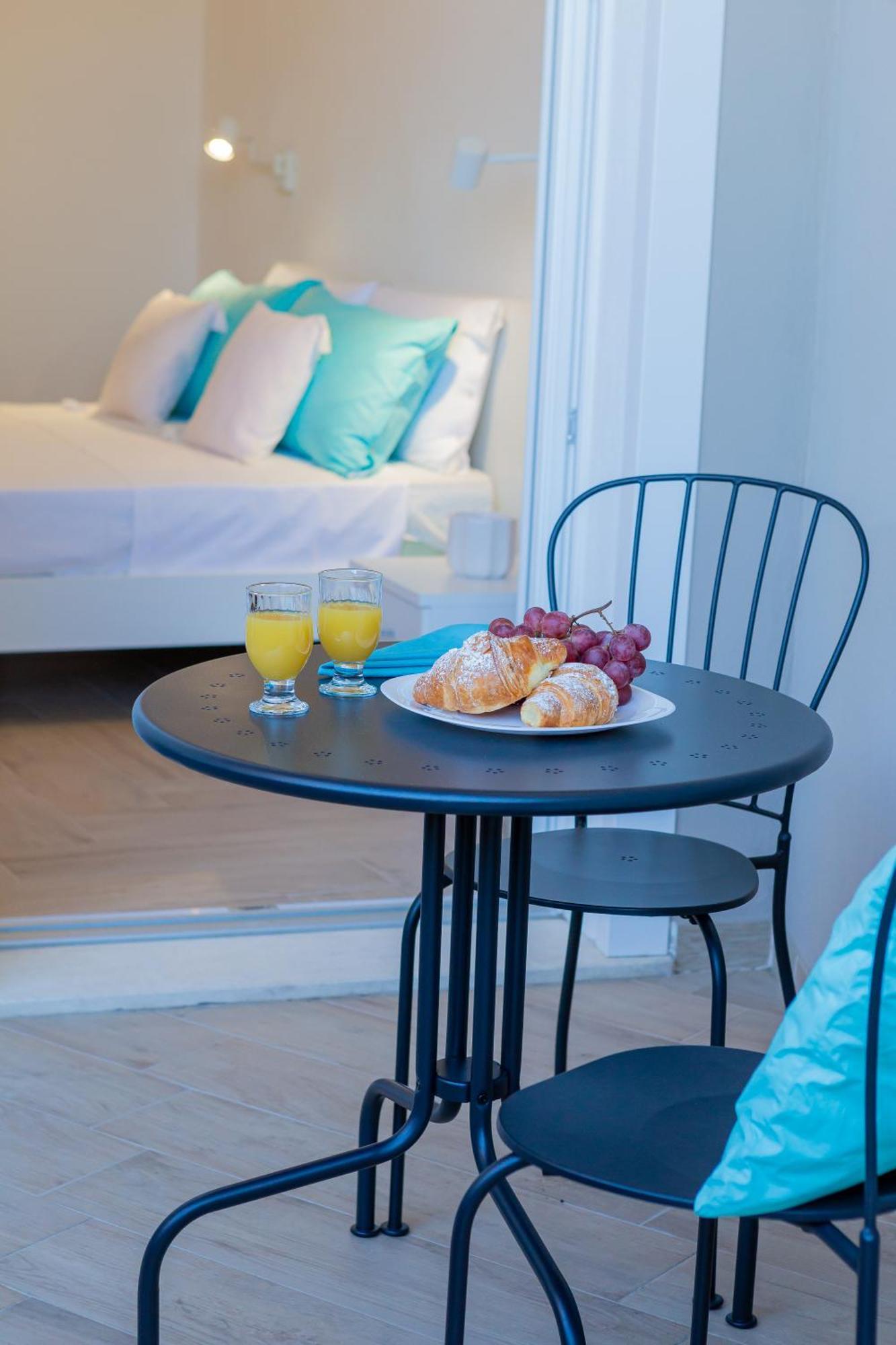 Estia Suites Villasimius Eksteriør bilde